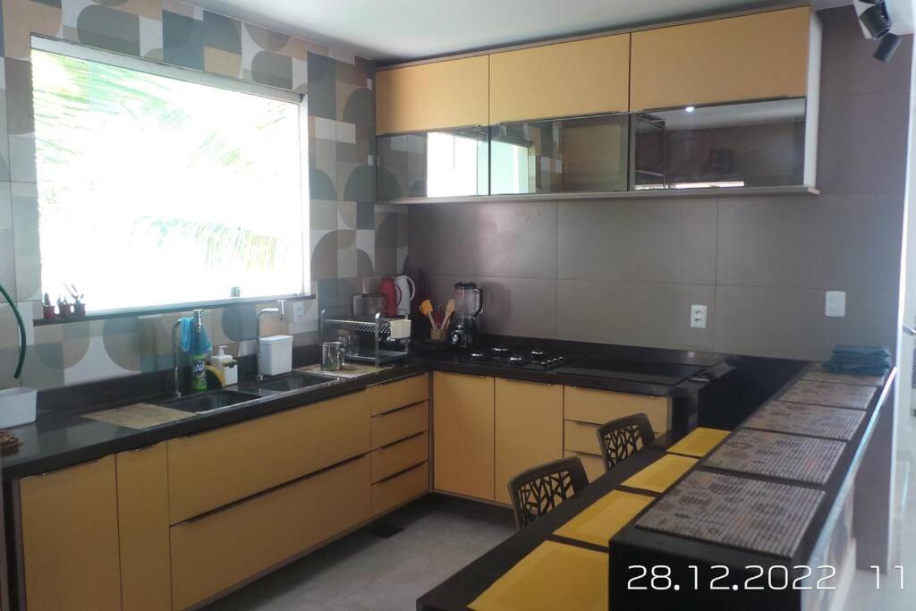 Villa Excelente casa com Piscina e Academia. Camaçari Esterno foto